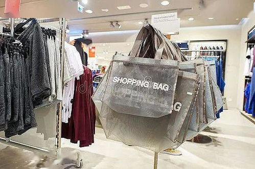 國內服裝市場今年或縮水600億美元，時尚消費呈現兩極化趨勢